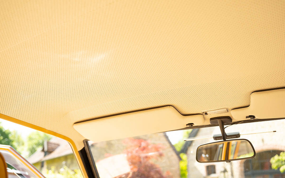 Bild 38 50 vom Fahrzeug-Verkaufsinserat Ford granada Turnier 2.3 1976 24.000 km Originalzustand