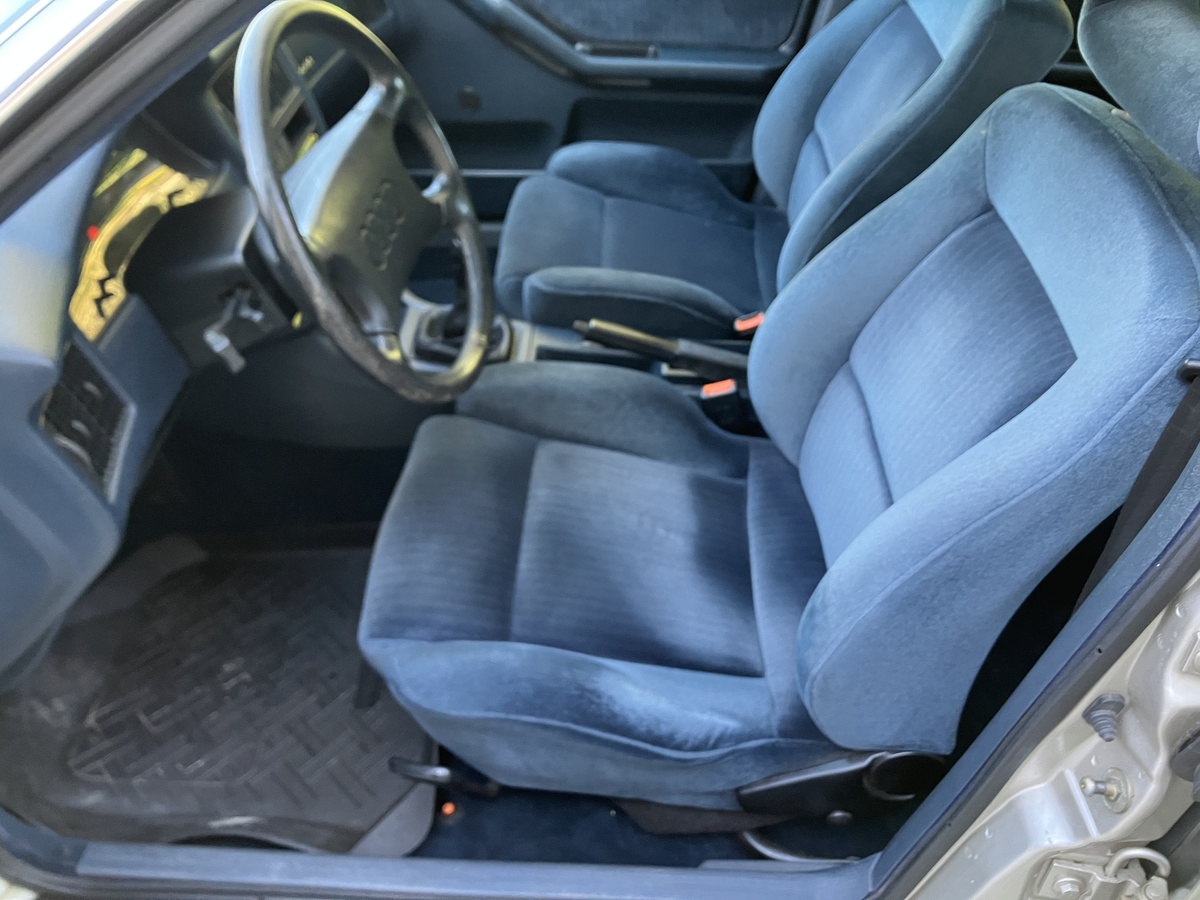 Bild 6 13 vom Fahrzeug-Verkaufsinserat Audi 90 2.3E Quattro 1988 Vollverzinkt, Katalysator und Oldtimer