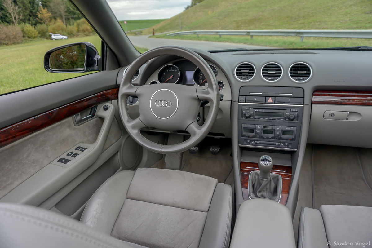 Bild 15 30 vom Fahrzeug-Verkaufsinserat Audi A4 Cabriolet 1.8 Turbo 2004
