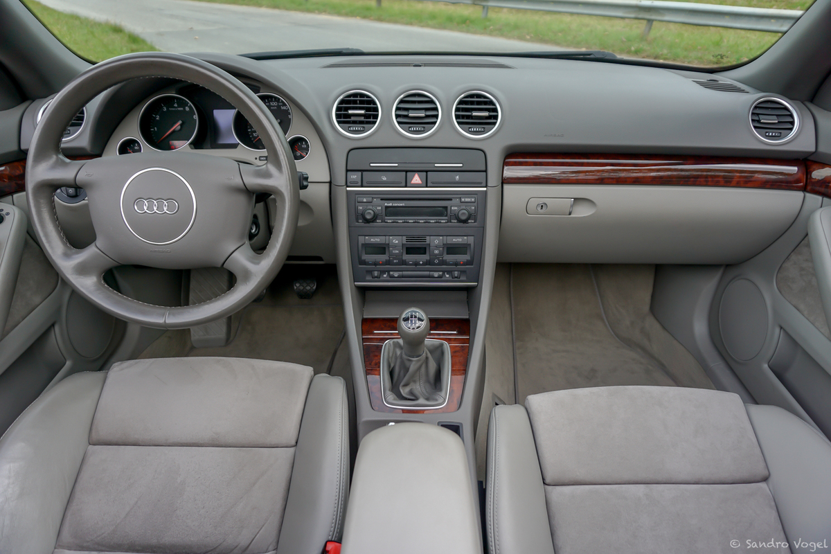 Bild 14 30 vom Fahrzeug-Verkaufsinserat Audi A4 Cabriolet 1.8 Turbo 2004