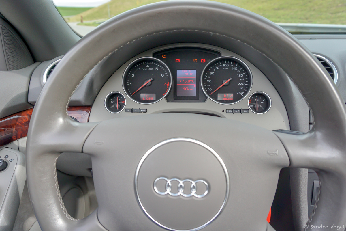 Bild 20 30 vom Fahrzeug-Verkaufsinserat Audi A4 Cabriolet 1.8 Turbo 2004