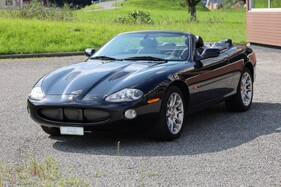 Jaguar XKR S/C Cabriolet (2001) Jaguar XKR S/C Cabriolet (2001)