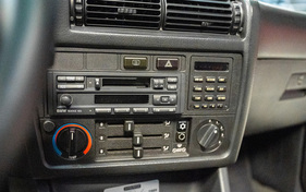 Bild 31 von Inserat BMW E30 M3 Cecotto 1990