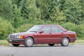 Mercedes-Benz 190 E 1.8 Avantgarde rosso Nr. 208/280 (1992) Mercedes-Benz 190 E 1.8 Avantgarde rosso Nr. 208/280 (1992)
