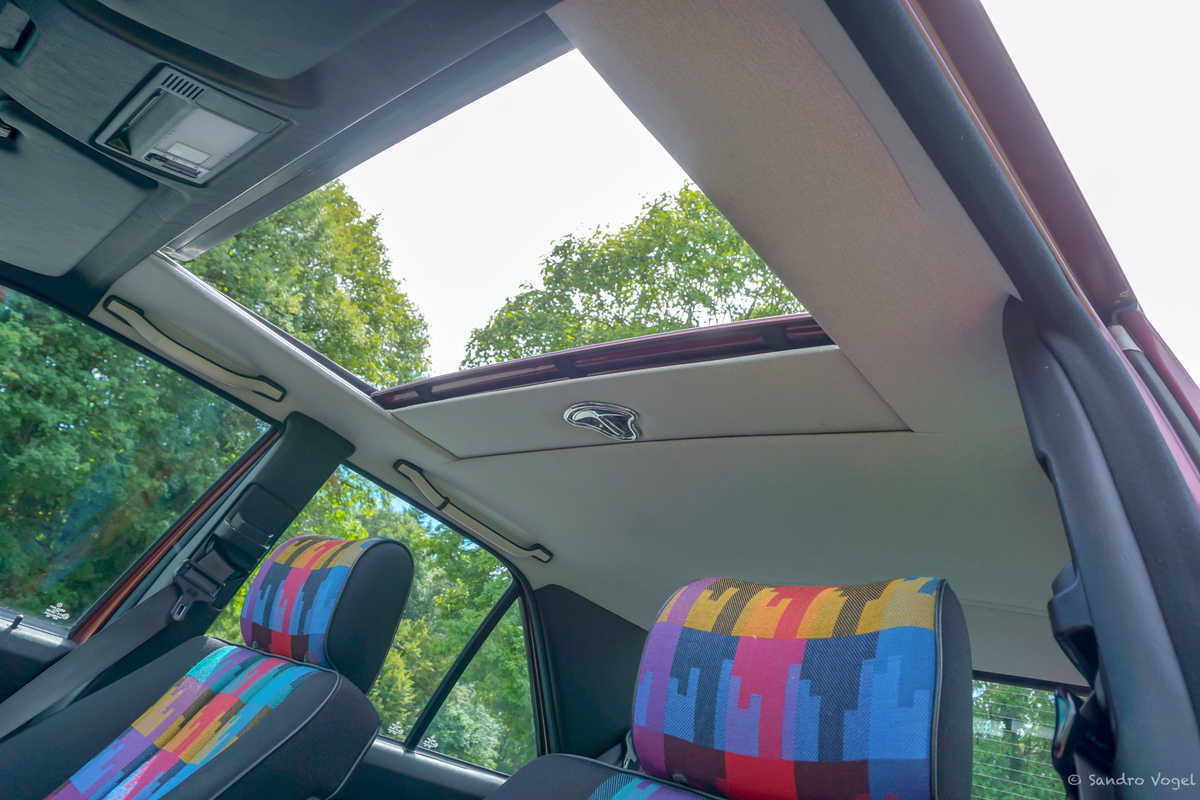 Bild 36 48 vom Fahrzeug-Verkaufsinserat Mercedes-Benz 190 E 1.8 Avantgarde rosso Nr. 208 280 1992 neuwertig - limitiertes Sondermodell Nr. 208 280 - garantierte Kilometer - aus 2. Hand - Service + MFK mit Veteraneneintrag