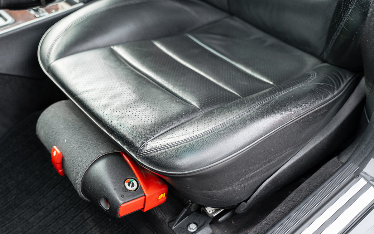 Bild 29 48 vom Fahrzeug-Verkaufsinserat Mercedes Benz 500 E W124 1992 500 E - Originalzsutand Mercedes Scheckheft