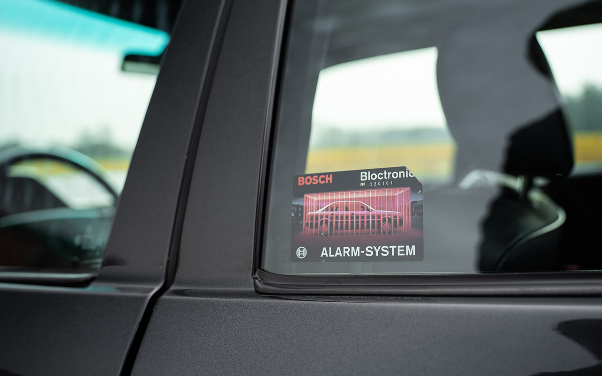 Bild 20 48 vom Fahrzeug-Verkaufsinserat Mercedes Benz 500 E W124 1992 500 E - Originalzsutand Mercedes Scheckheft