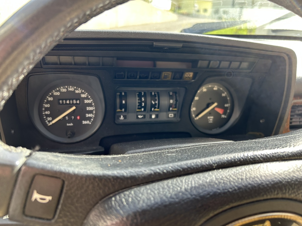 Bild 10 13 vom Fahrzeug-Verkaufsinserat Jaguar XJS 1990