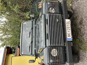 Land Rover Defender (2000) Land Rover Defender (2000)