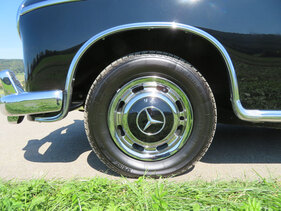 Bild 19 von Inserat Mercedes Benz 220 S Coupe 1958