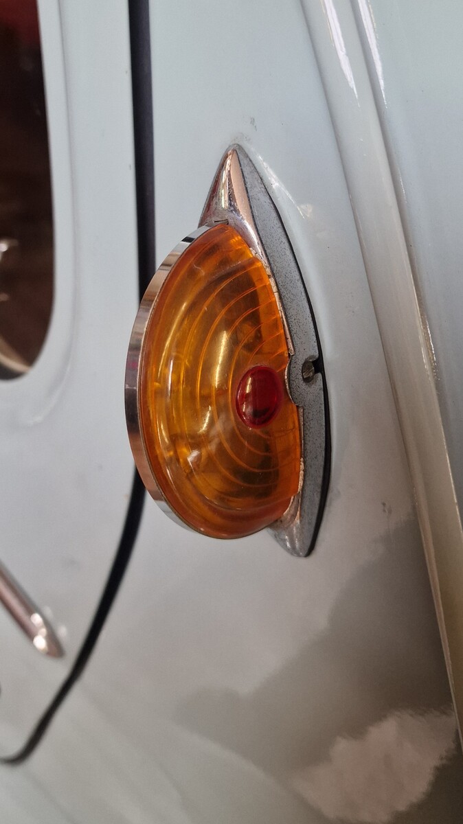 Bild 18 20 vom Fahrzeug-Verkaufsinserat Renault 4CV R1062 1953 Renault 4CV Decapotable Cabriolet zu verkaufen