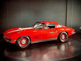 Chevrolet Corvette Coupé 427 "BIG BLOCK" / VETERAN (1967) Chevrolet Corvette Coupé 427 "BIG BLOCK" / VETERAN (1967)
