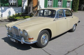 Jaguar 420 (1968) Jaguar 420 (1968)