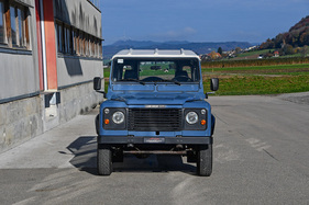 Bild 2 von Inserat Land Rover Defender 110 Turbo D 1989
