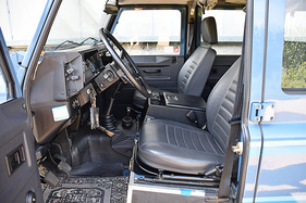Bild 8 von Inserat Land Rover Defender 110 Turbo D 1989