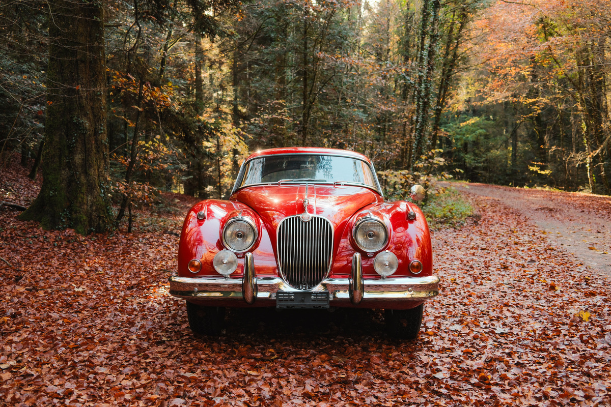 Bild 2 16 vom Fahrzeug-Verkaufsinserat Jaguar XK 150 3.4-Litre Fixed Head Coupe 1959