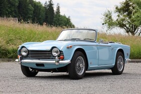 Triumph TR250 (5) (1968) Triumph TR250 (5) (1968)