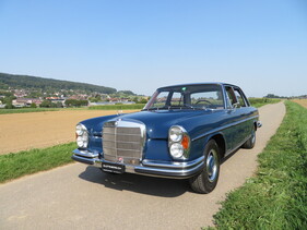 Mercedes Benz 250 SE Limousine (1966) Mercedes Benz 250 SE Limousine (1966)