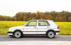 Bild 4 von Inserat Volkswagen Golf GTI 16V 1990
