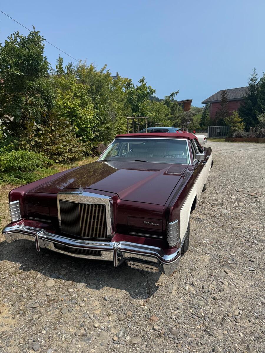 Image 1 6 vom Fahrzeug-Verkaufsinserat Lincoln Continental Town Car 1979 Lincoln Continental Town Car Cabriolet 1979