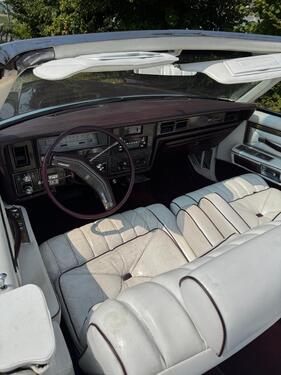 Bild 4 von Inserat Lincoln Continental Town Car 1979