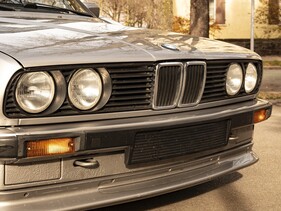 Bild 2 von Inserat BMW 320 1987