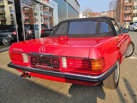 Bild 11 von Inserat Mercedes-Benz 560 SL 1987