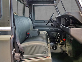 Bild 6 von Inserat Land Rover Serie III 109 Pick-up 1982