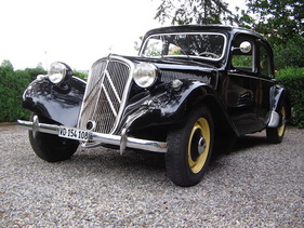 Citroen Traction Avant 11BL (1952) Citroen Traction Avant 11BL (1952)