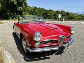 Alfa Romeo Touring Spider 2000 (1960) Alfa Romeo Touring Spider 2000 (1960)