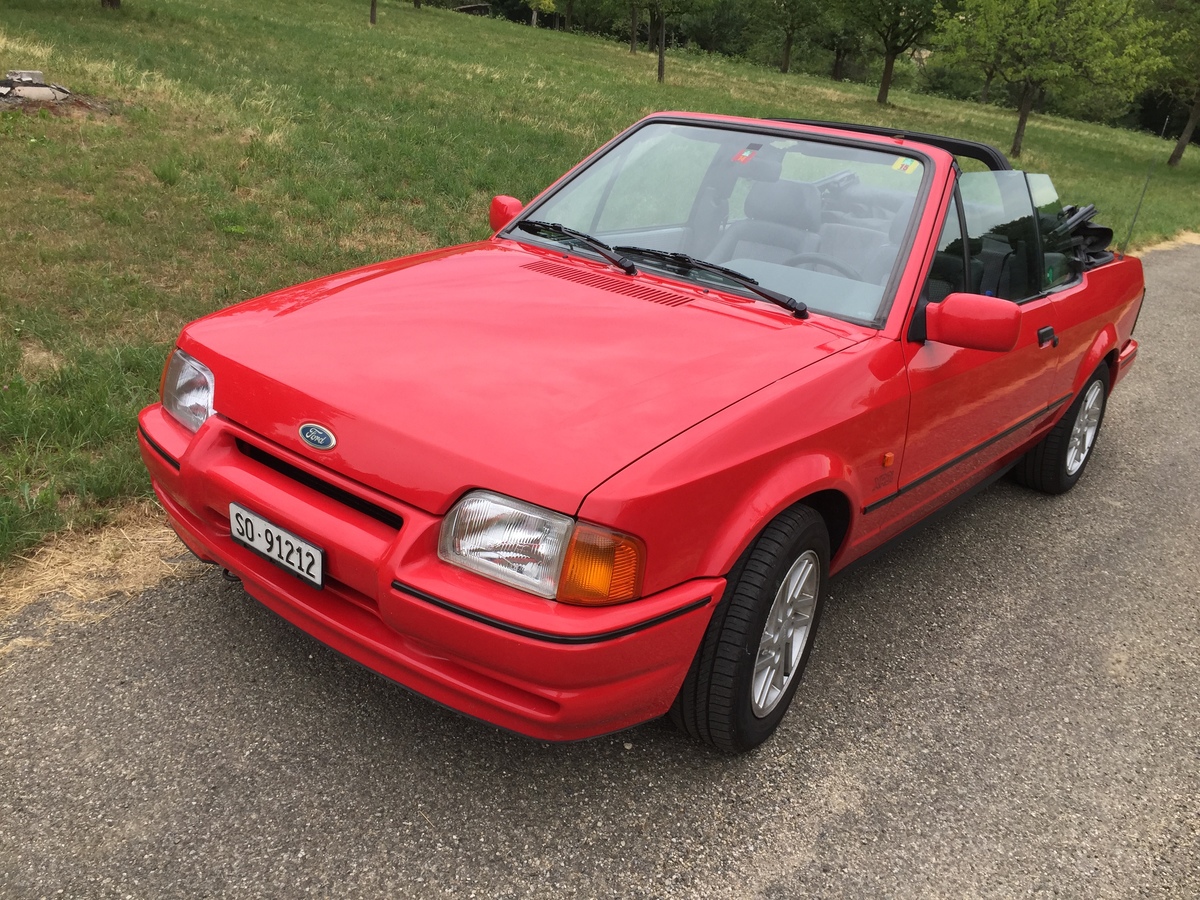 Ford Escort XR3i Cabriolet (1990) Oldtimer kaufen Zwischengas