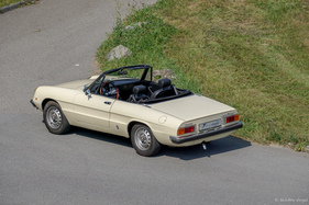Bild 11 von Inserat Alfa Romeo Spider 2000 1979