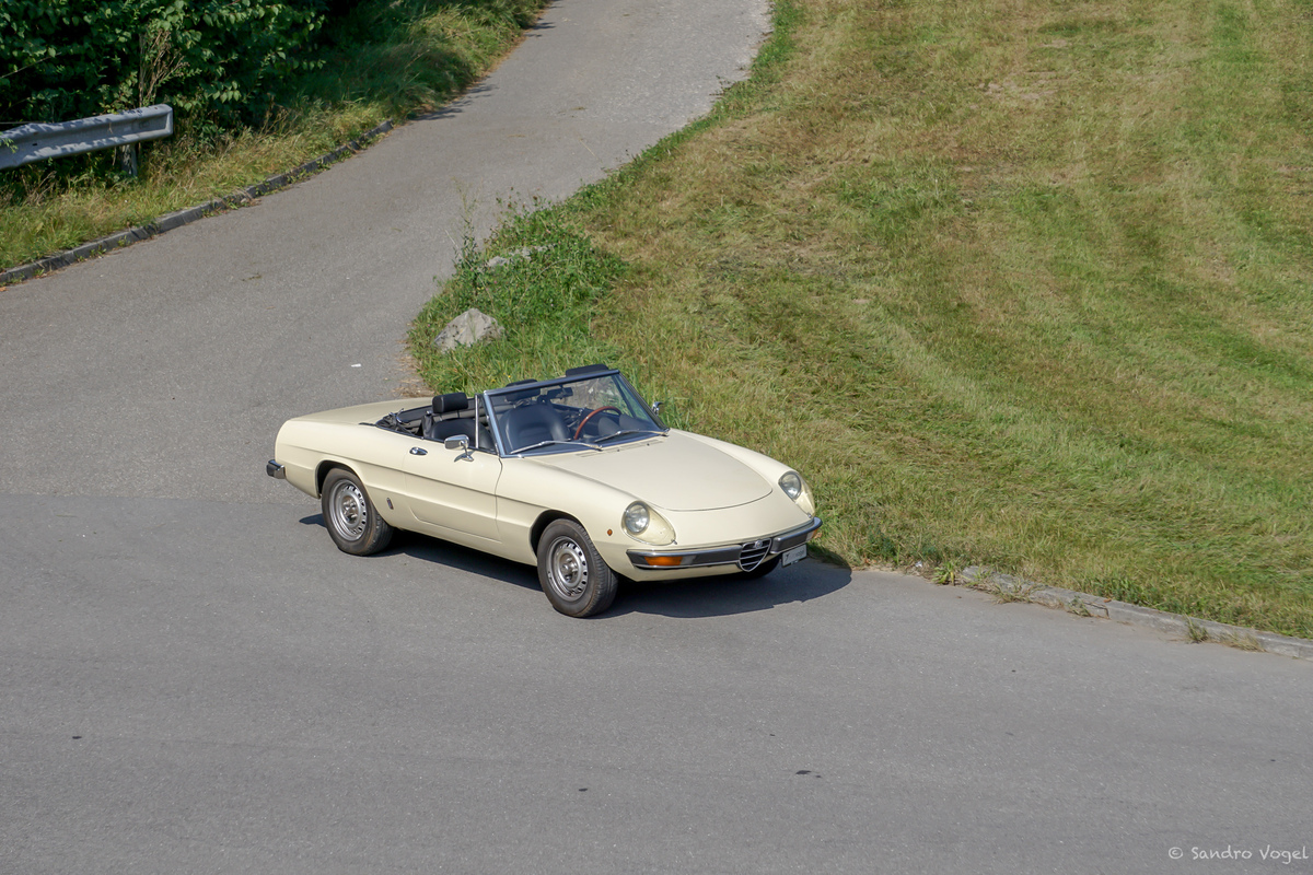 Bild 12 31 vom Fahrzeug-Verkaufsinserat Alfa Romeo Spider 2000 1979