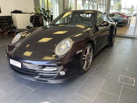 Porsche 911 Turbo (2010) Porsche 911 Turbo (2010)