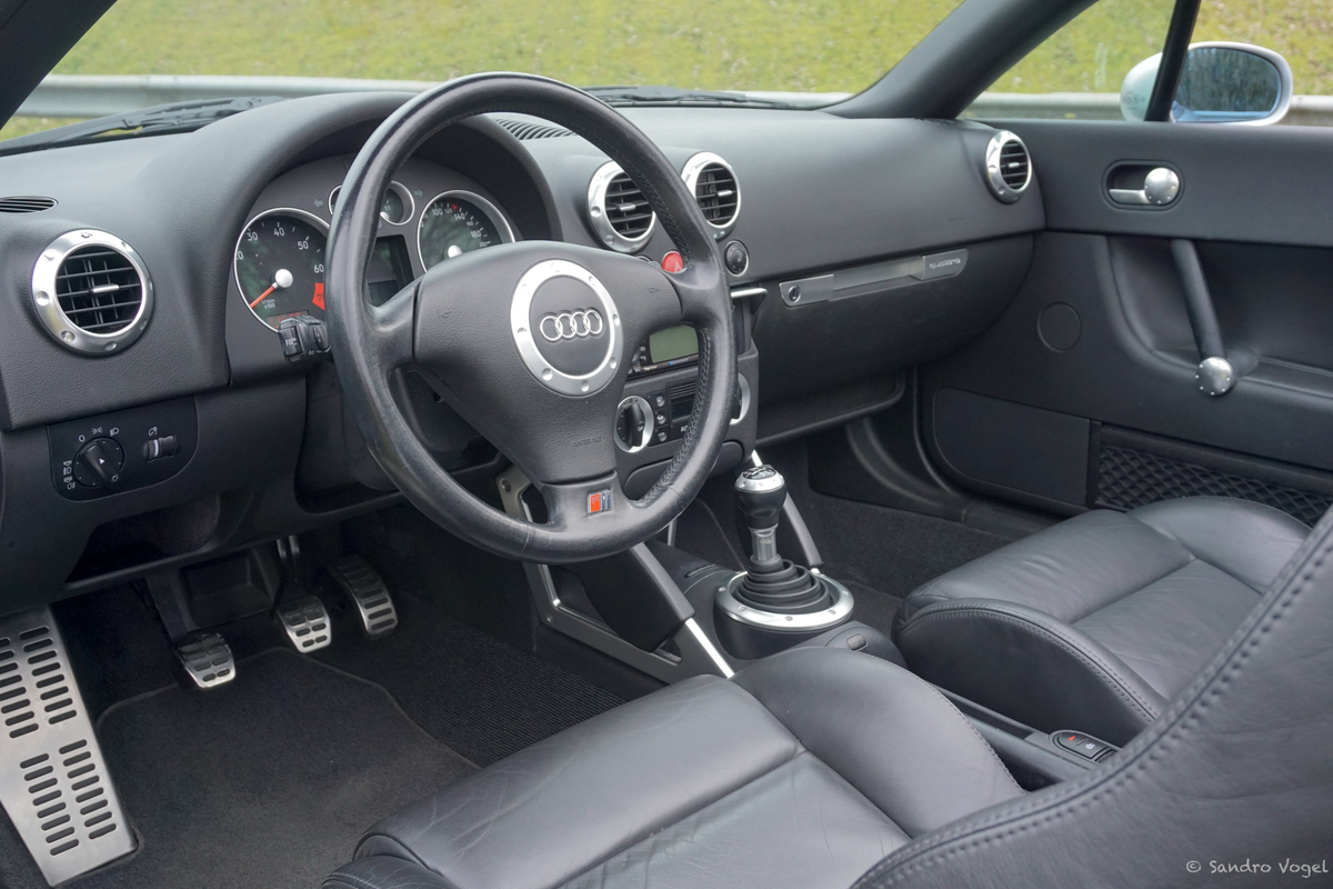 Bild 20 31 vom Fahrzeug-Verkaufsinserat Audi TT Roadster 1.8 T quattro 2001