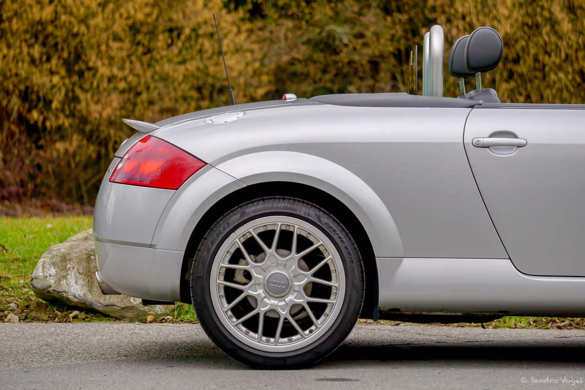 Bild 8 31 vom Fahrzeug-Verkaufsinserat Audi TT Roadster 1.8 T quattro 2001