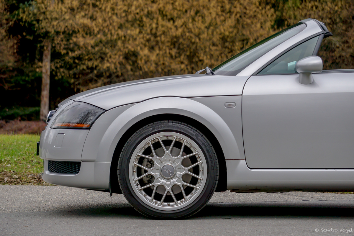 Bild 6 31 vom Fahrzeug-Verkaufsinserat Audi TT Roadster 1.8 T quattro 2001