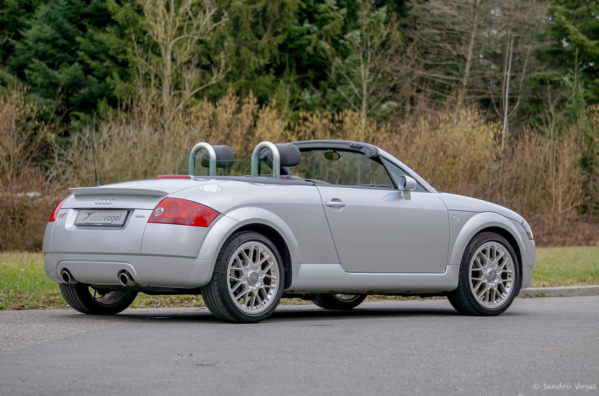 Bild 2 31 vom Fahrzeug-Verkaufsinserat Audi TT Roadster 1.8 T quattro 2001