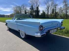 Bild 2 von Inserat Ford USA Thunderbird Cabriolet, Marylin Monroe Modell 1957