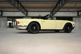 Bild 3 von Inserat Triumph TR6 1971