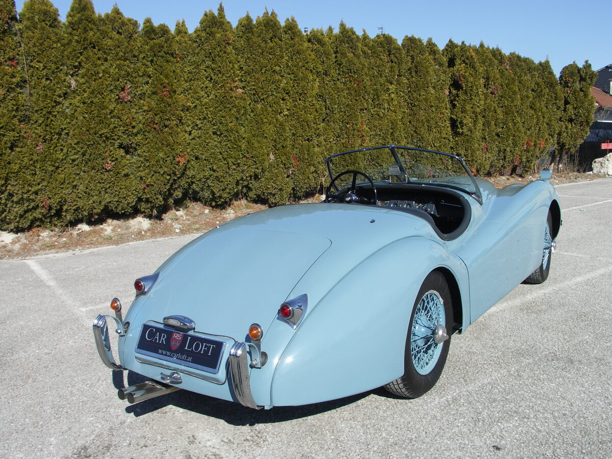 Bild 27 27 vom Fahrzeug-Verkaufsinserat Jaguar XK 120 OTS SE 1953 XK 120 Roadster mit begehrter Special Equipment Ausstattung - Matching Numbers + Colours