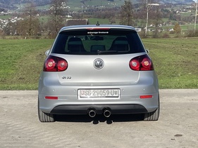 Bild 8 von Inserat VW GOLF V R32 4Motion 2005
