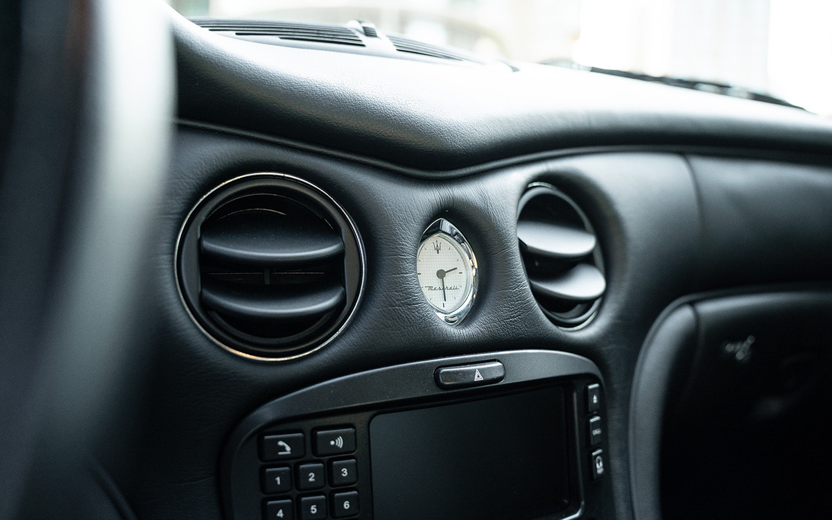 Bild 42 48 vom Fahrzeug-Verkaufsinserat Maserati 4200 GT 2004 4200 GT - Schalter 66tkm Scheckheft 2.Hand