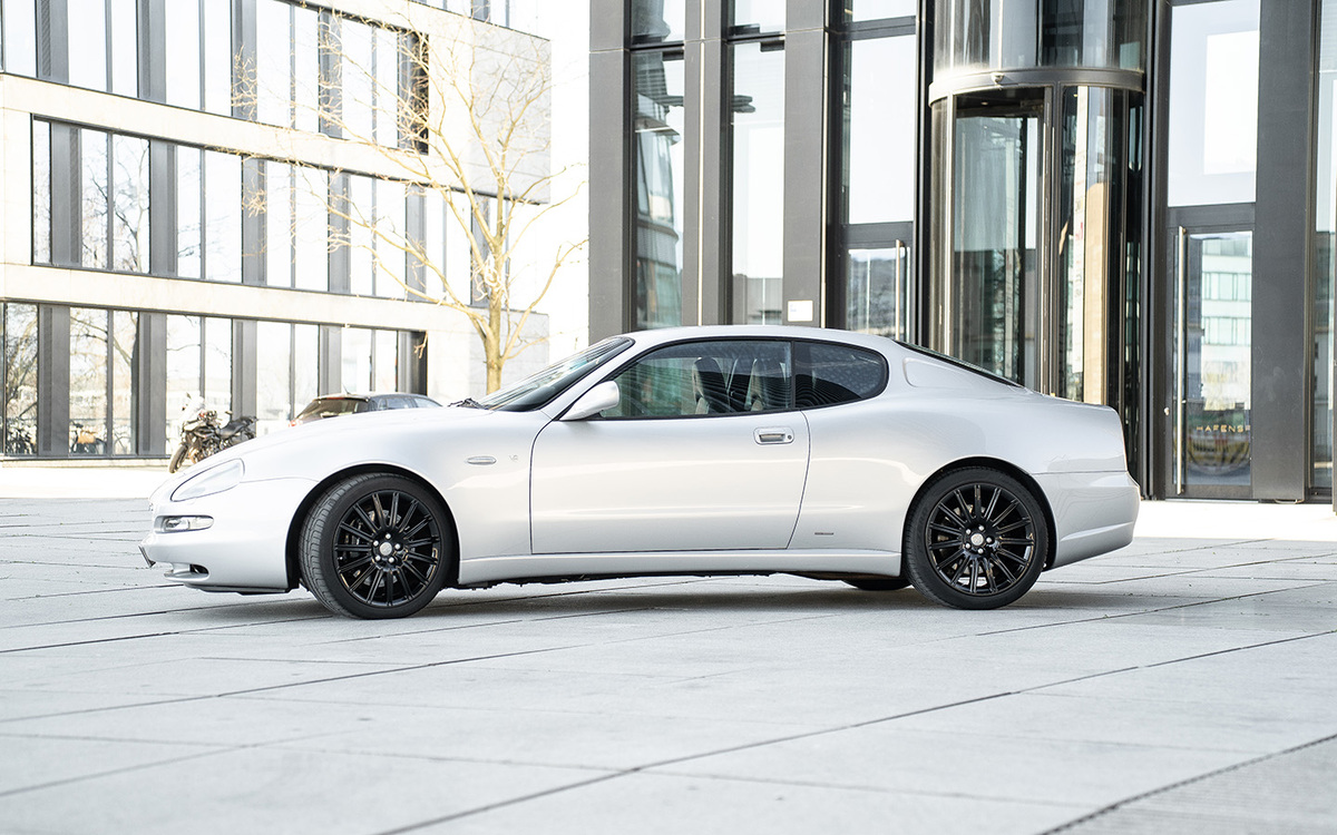 Bild 13 48 vom Fahrzeug-Verkaufsinserat Maserati 4200 GT 2004 4200 GT - Schalter 66tkm Scheckheft 2.Hand