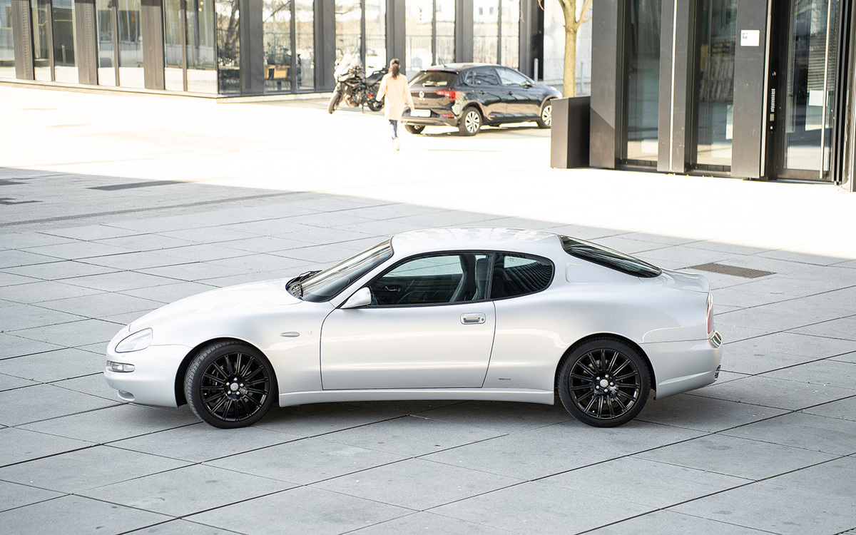 Bild 11 48 vom Fahrzeug-Verkaufsinserat Maserati 4200 GT 2004 4200 GT - Schalter 66tkm Scheckheft 2.Hand