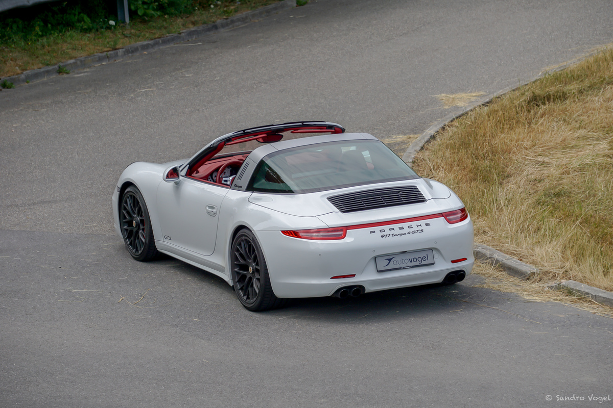 Bild 13 43 vom Fahrzeug-Verkaufsinserat Porsche 911 Targa 4 GTS 991.1 2015 1 von 1 525 gebauten Targas - Porsche-Garantie bis 02.03.2026 - 111-Punkte-Check + grosser Service bei Porsche - ab MFK - Top-Ausstattung
