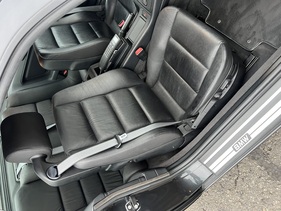 Bild 18 von Inserat BMW 850i A 1990
