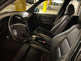 Bild 10 von Inserat BMW 540i V8 Touring 1995