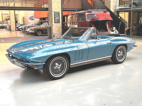 Chevrolet Corvette C2 Roadster (1966) Chevrolet Corvette C2 Roadster (1966)