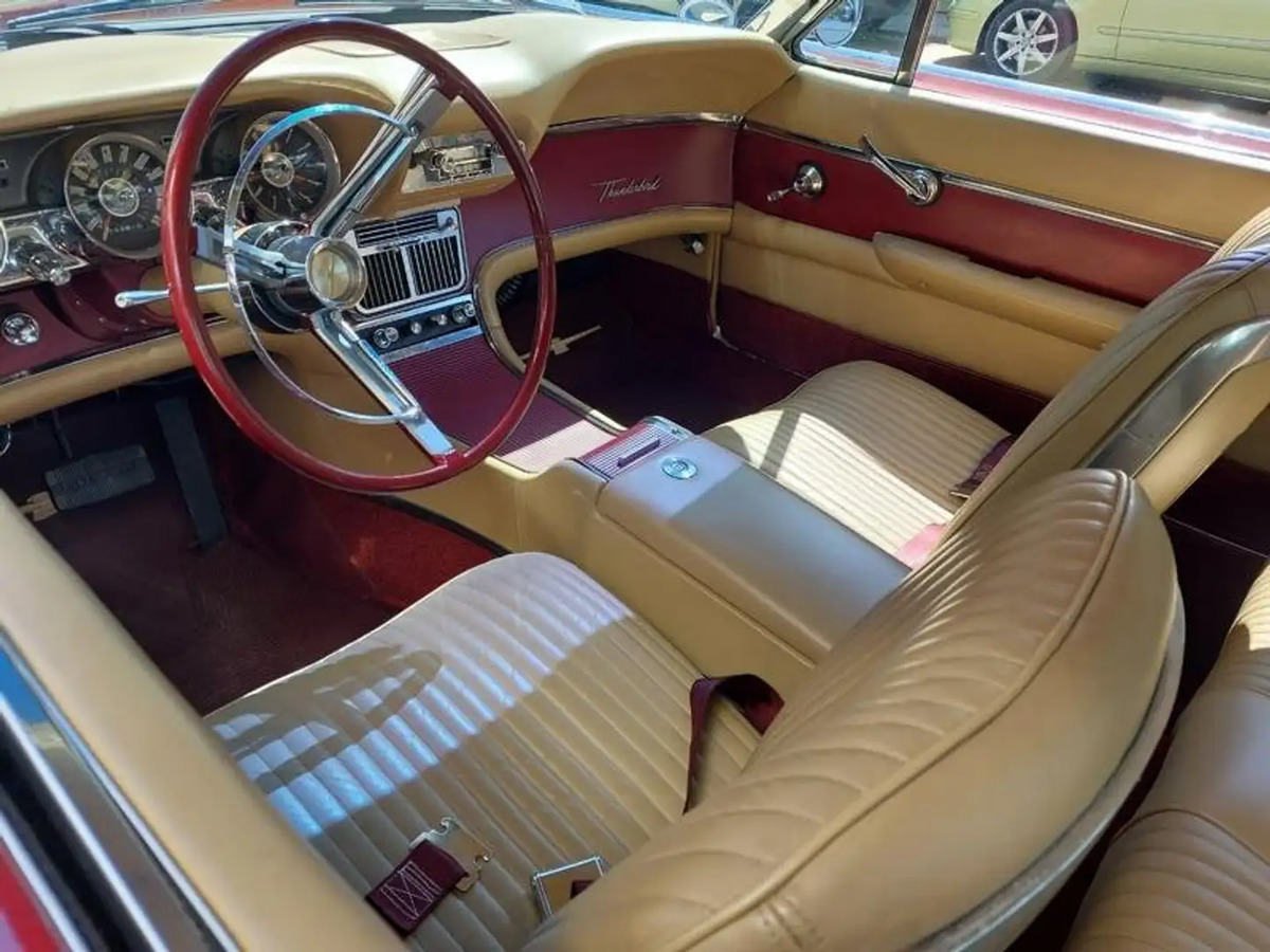 Bild 25 25 vom Fahrzeug-Verkaufsinserat Ford Thunderbird 1962 Ford Thunderbird Venezia